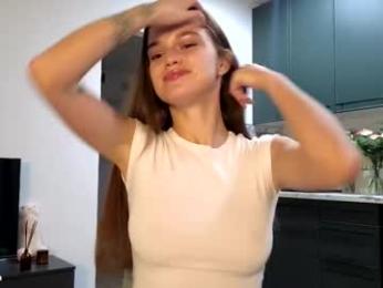 tootightwithbra chaturbate stream image, 11.04.2025 17:00