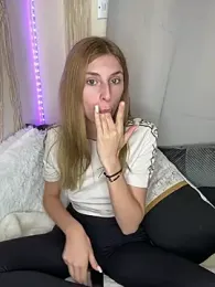 emma05 stripchat stream image, 12.04.2025 04:00