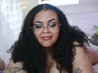 its-eve camsoda stream image, 12.04.2025 12:00