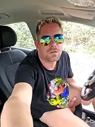 Trucker_Hunter stripchat stream image, 13.04.2025 08:40