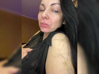 LouiseJenkin bongacams stream image