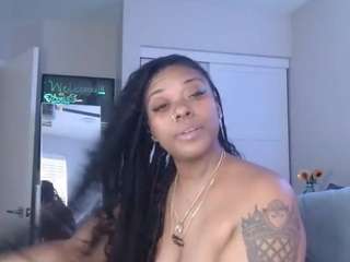 siennadivyne camsoda stream image, 13.04.2025 16:50