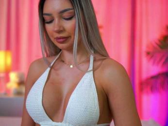 ArtTeasee bongacams stream image, 14.04.2025 08:50
