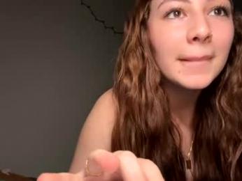 cami_calderon chaturbate stream image, 14.04.2025 19:20