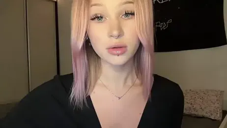 ur_molly stripchat stream image