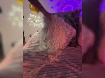 Sugarbaby33 bongacams stream image