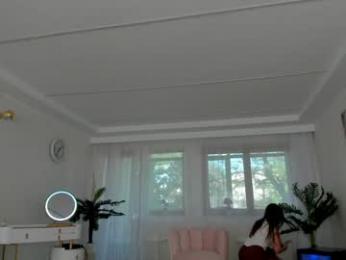tiffanyhouston_ chaturbate stream image, 16.04.2025 06:00