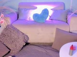 kiimthompson camsoda stream image