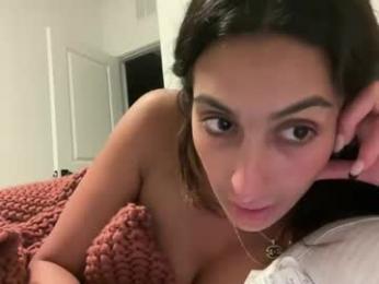 camiliakxoxo chaturbate stream image, 17.04.2025 00:40