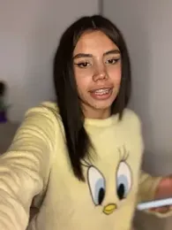 Laura-Khalifa stripchat stream image, 17.04.2025 05:50