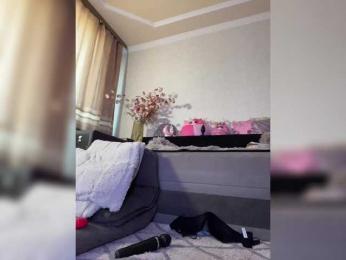 LALI_XS bongacams stream image, 18.04.2025 08:40