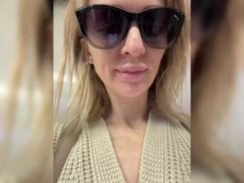 _SweetLady_ bongacams stream image, 18.04.2025 07:50