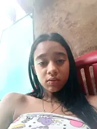 Zoe_Sweett18 stripchat stream image, 19.04.2025 18:30