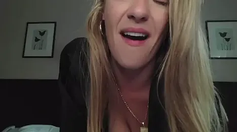 Edenfox- stripchat stream image, 20.04.2025 09:40