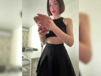 BabyDarii bongacams stream image, 21.04.2025 11:00
