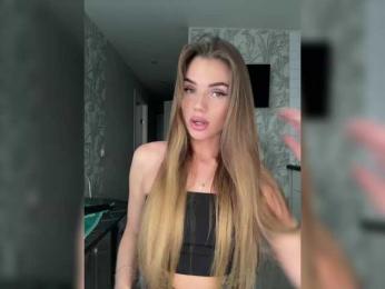 SweetyMia bongacams stream image