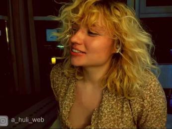 A-Huli bongacams stream image, 22.04.2025 18:30