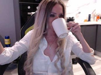 blondalina bongacams stream image