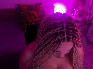 joycethompson camsoda stream image