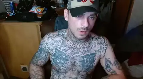 DADDY_KANE8--- stripchat stream image, 24.04.2025 15:40