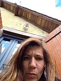 Lina_lou4 stripchat stream image