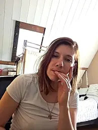 Lina_lou4 stripchat stream image