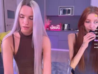 blush_mikki chaturbate stream image