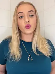 Strongqueen stripchat stream image