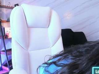 kai-falcon camsoda stream image, 29.04.2025 16:30