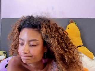harmonyhill camsoda stream image, 30.04.2025 01:50
