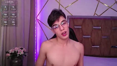 Gerony_ stripchat stream image, 01.05.2025 05:00