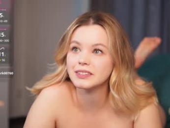 dianaholiday chaturbate stream image