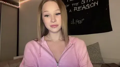 ur_molly stripchat stream image