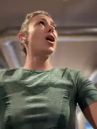 petrouchkaaa_ stripchat stream image