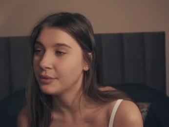 vivid_girls chaturbate stream image, 02.05.2025 07:00