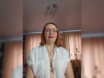 Pink-Lips bongacams stream image