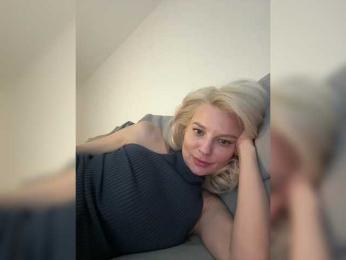 -Molly- bongacams stream image, 04.05.2025 13:10