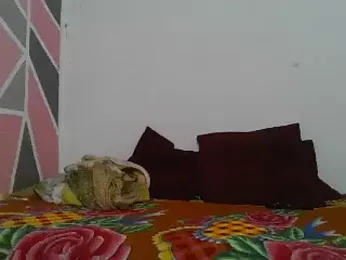 thasmyni stripchat stream image