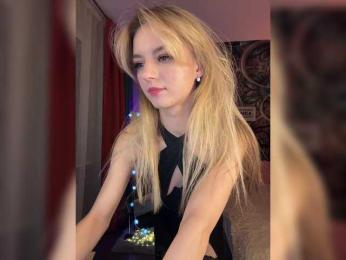 ilittleheart bongacams stream image