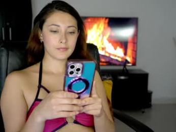 kellytesh chaturbate stream image, 06.05.2025 17:50