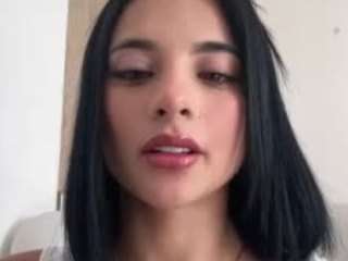 kiraalopez camsoda stream image