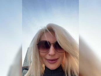 -Molly- bongacams stream image, 08.05.2025 09:20