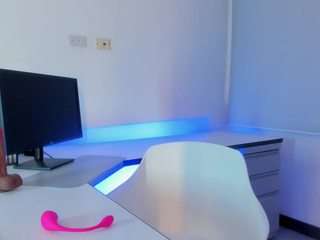 cata-lopez1 camsoda stream image