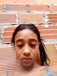 Zoe_Sweett18 stripchat stream image, 09.05.2025 12:20