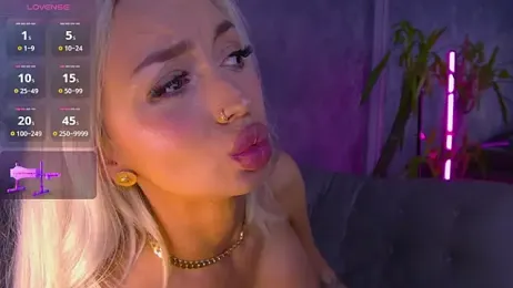 BambiKayyy stripchat stream image, 13.05.2025 03:30