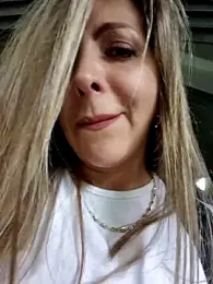 _Abril-Office1 stripchat stream image, 13.05.2025 14:50