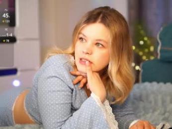 dianaholiday chaturbate stream image