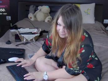 FLUFFY_BEAUTY bongacams stream image