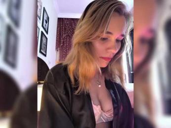 Kityteen bongacams stream image